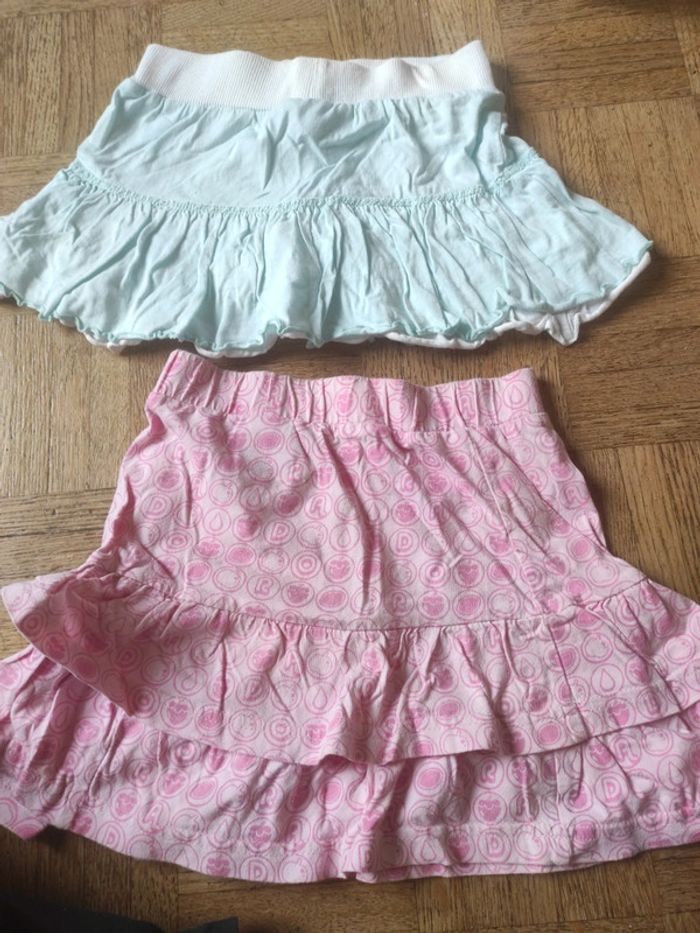 Lot 2 jupes 5 ans - photo numéro 3