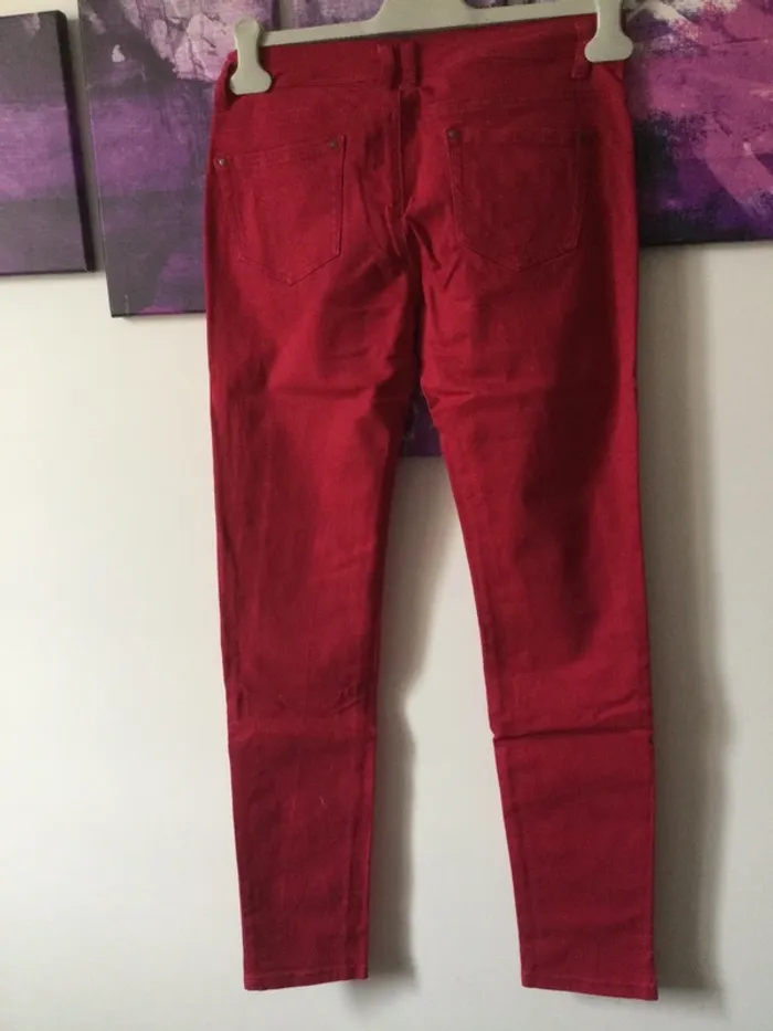 Pantalon jeans rouge T38 - photo numéro 2
