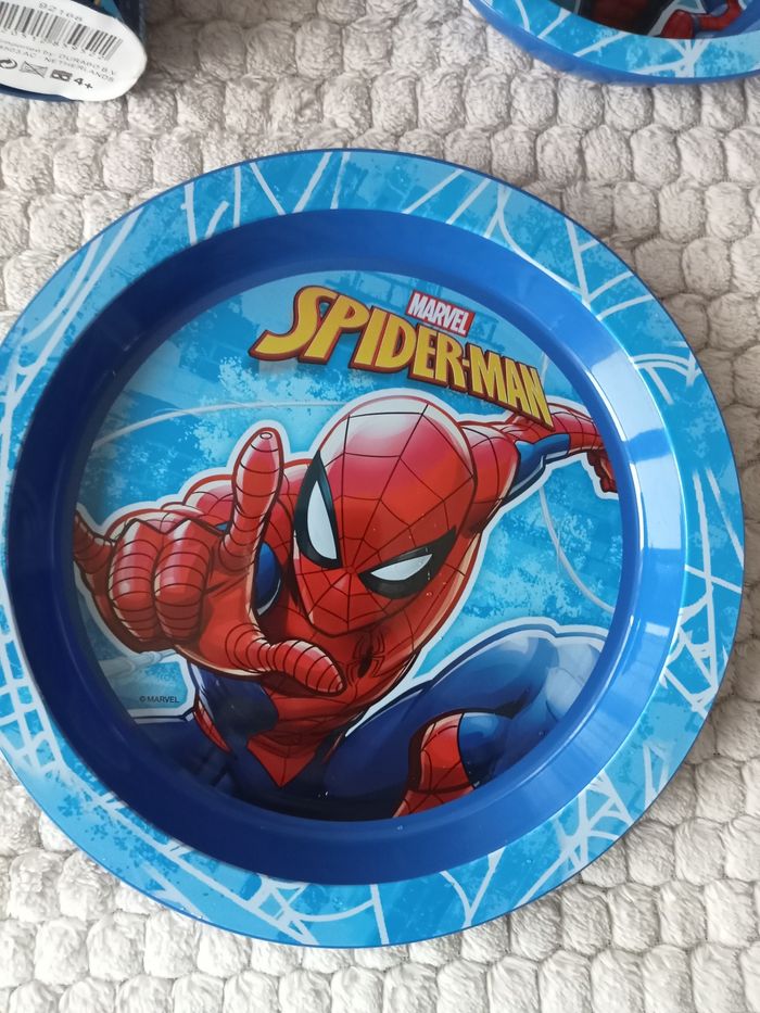 Ensemble de table spiderman - photo numéro 5