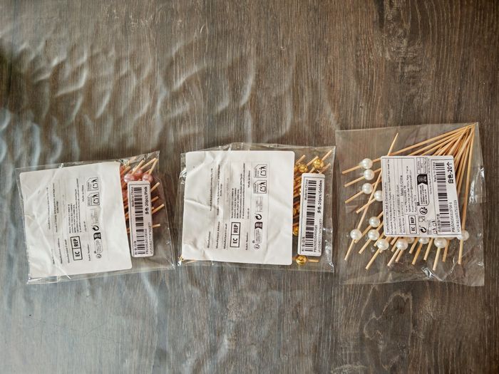 Lot de 60 pics en bois