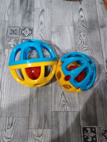 Instruments de musique hochet balle à grelot