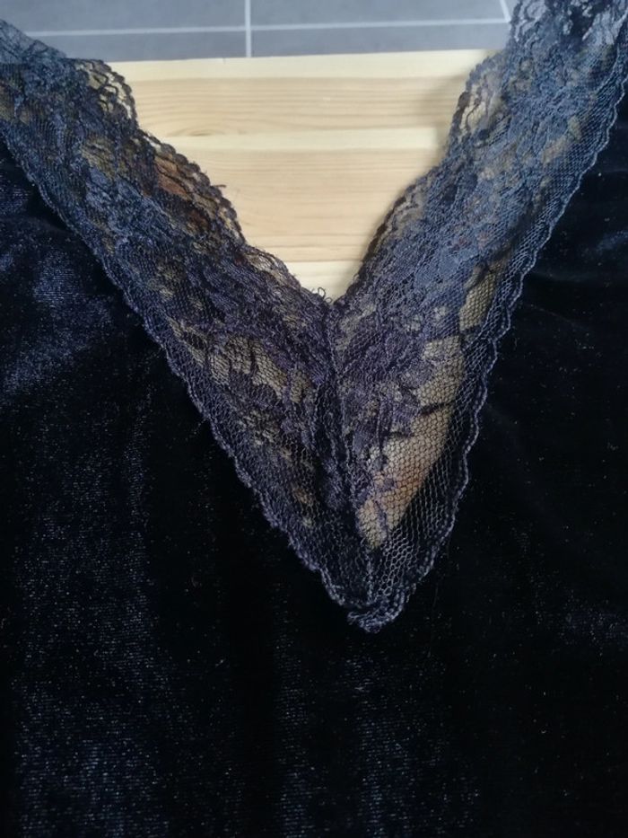 Petit top velours idéal pour les fêtes 🎄