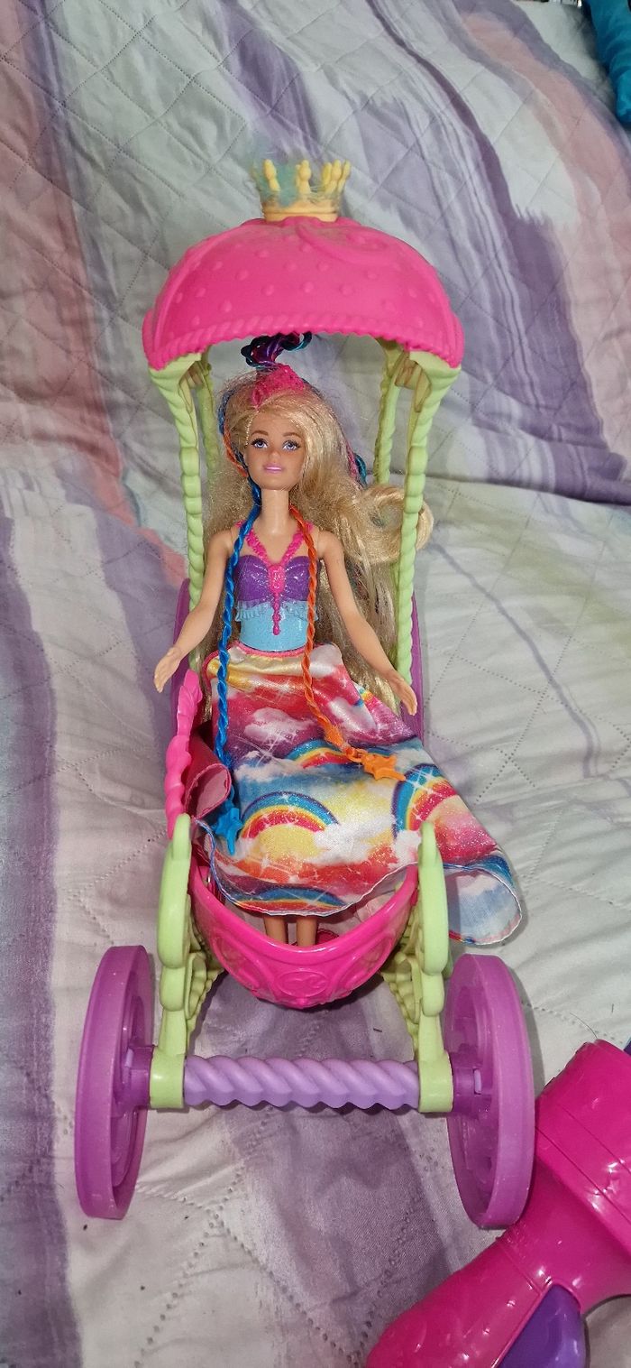 Barbie dreamtopia et son carosse - photo numéro 4