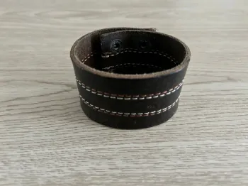Manchette en Cuir Marron