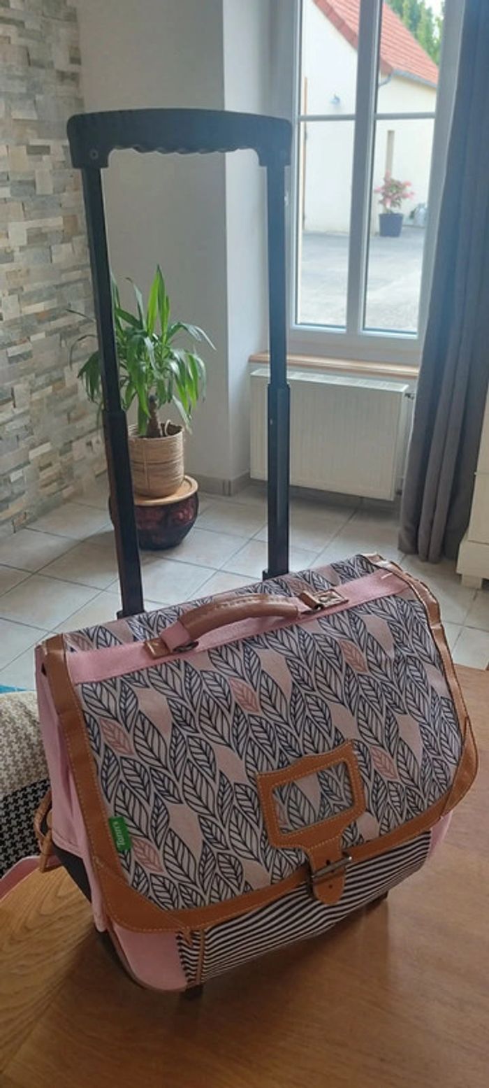 Cartable Tann's trolley création flore + trousse - photo numéro 6