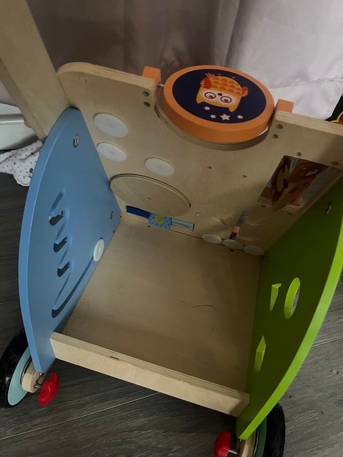 Chariot de marche - photo numéro 3