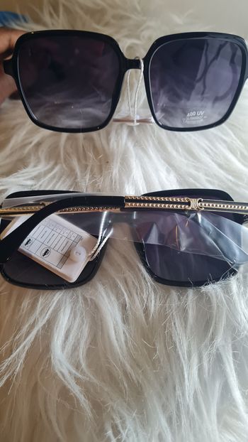 Lunettes de soleil