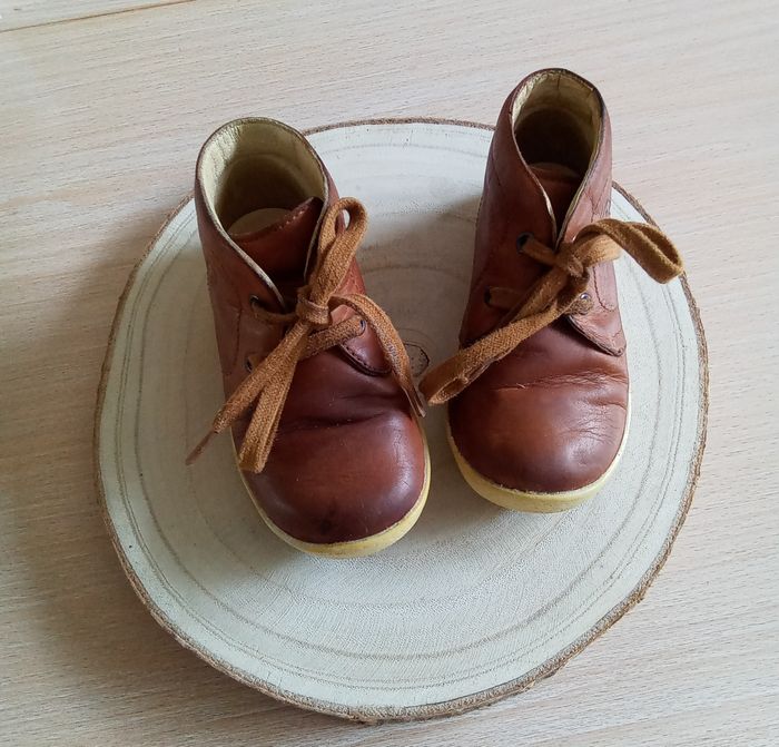 Chaussures Falcotto taille 22 - photo numéro 2