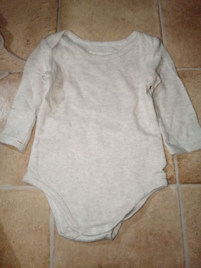 Body - photo numéro 2