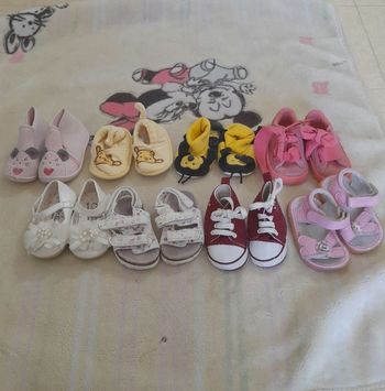 Lot de chaussures fille
