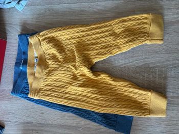 Lot pantalon gemo 12 mois