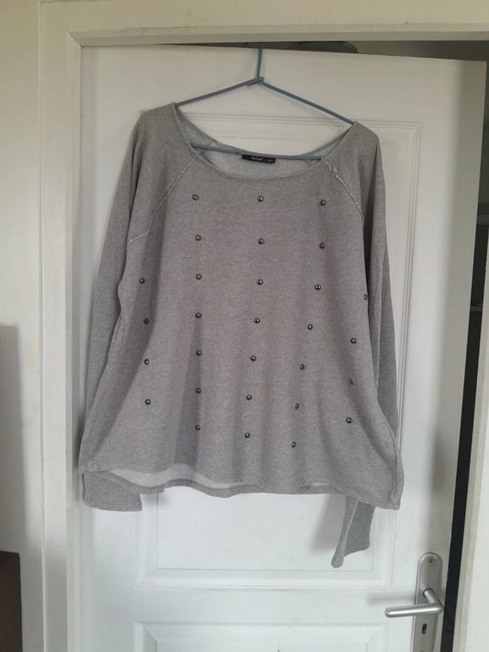 Sweat à clou Ana