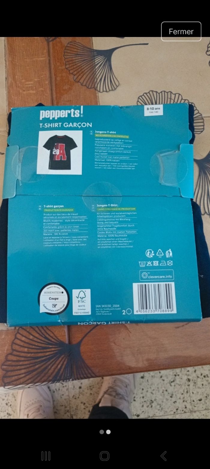 T shirt 10 ans neuf - photo numéro 2