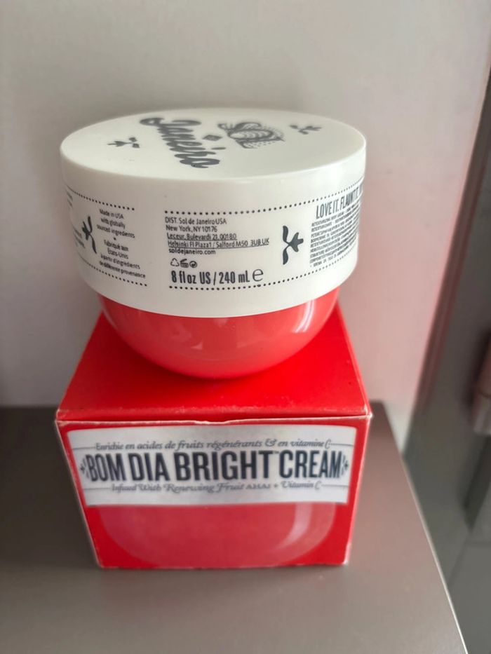 Sol de janeiro Bom Dia BrightTM : Crème corps - photo numéro 4