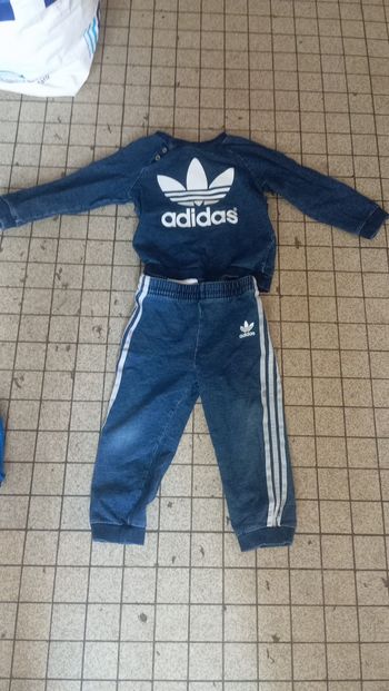 Ensemble adidas bleu enfant