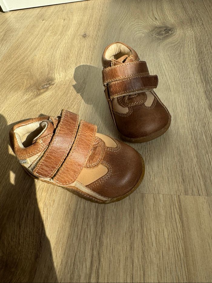 Chaussures bébé - photo numéro 2