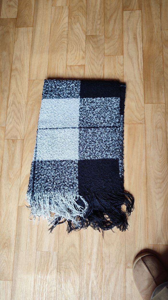 Écharpe bicolore Pimkie - photo numéro 8