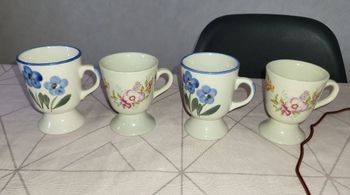 Lot de tasses coquetiers florale