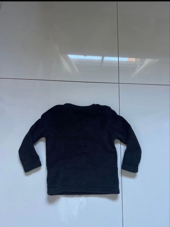 Pull polaire Disney baby/primark taille 18/24mois - photo numéro 2