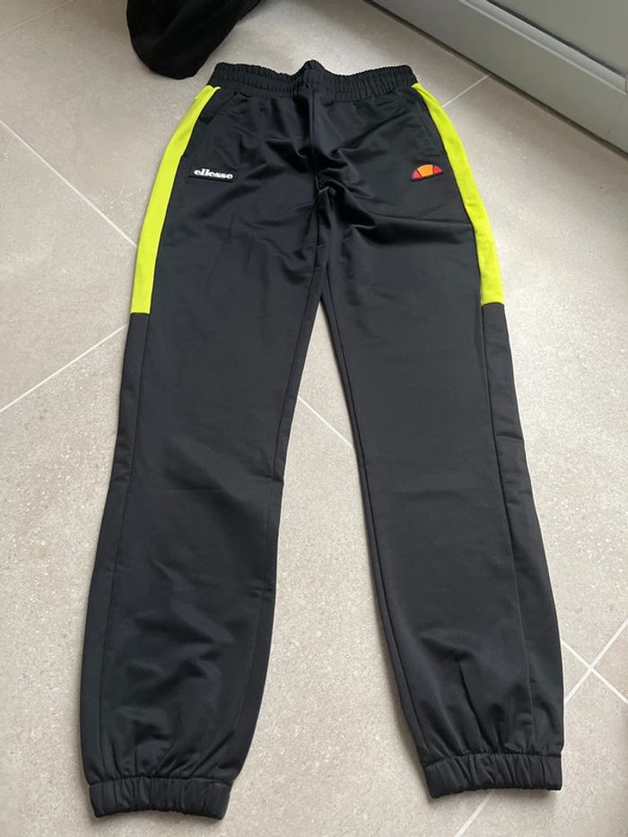 Jogging ellesse - photo numéro 2