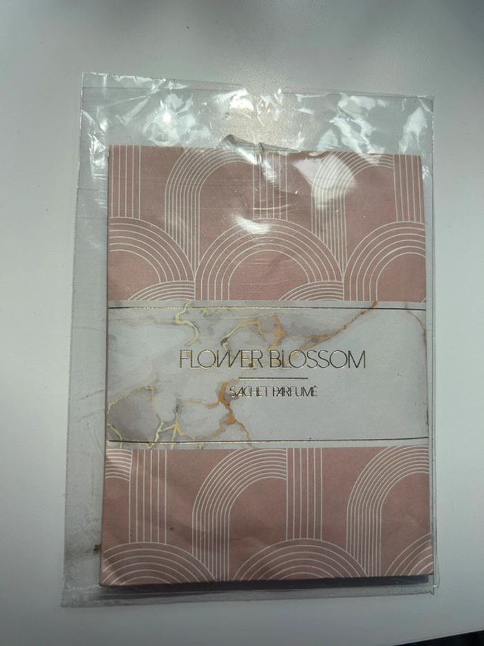 Sachet parfumé maison du monde Flower