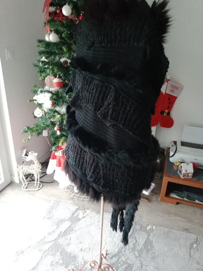 Gilet sans manches style cape - photo numéro 11