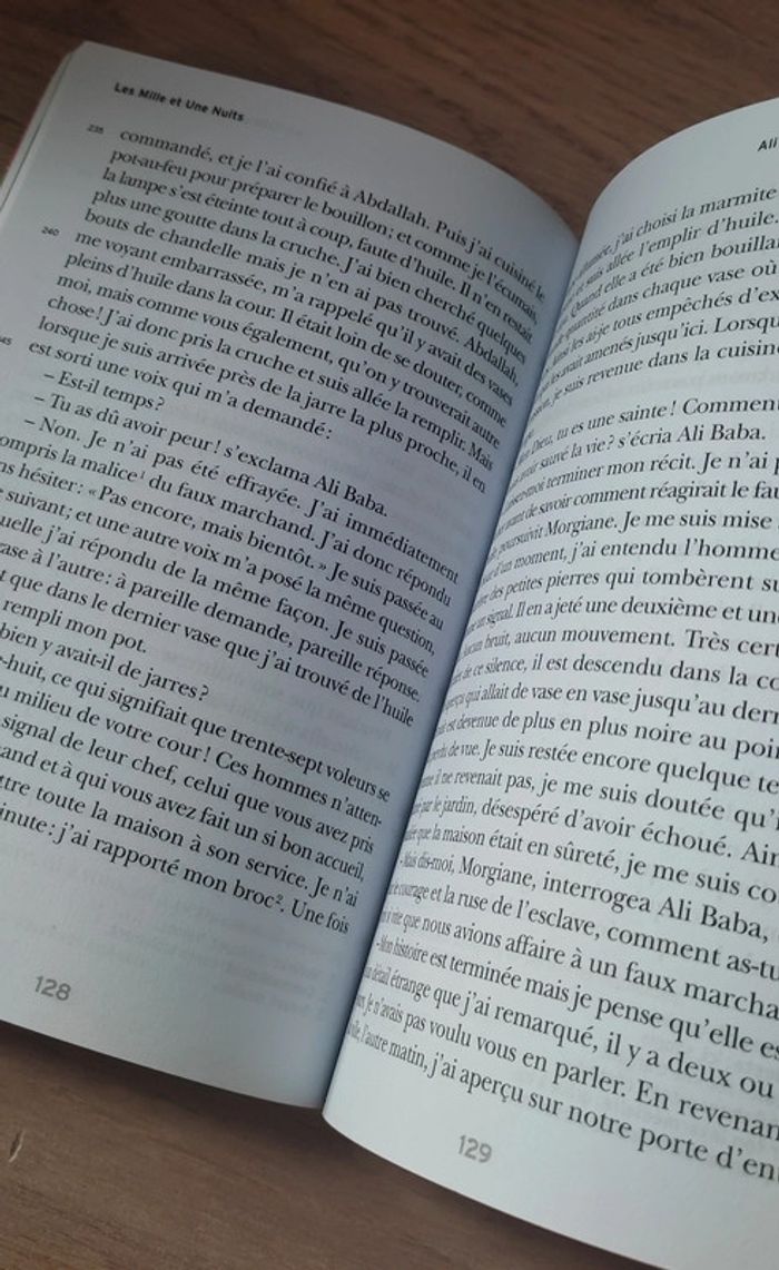 Livre Les Mille et Une Nuits: Ali Baba - Aladin - Sindbâd - photo numéro 4