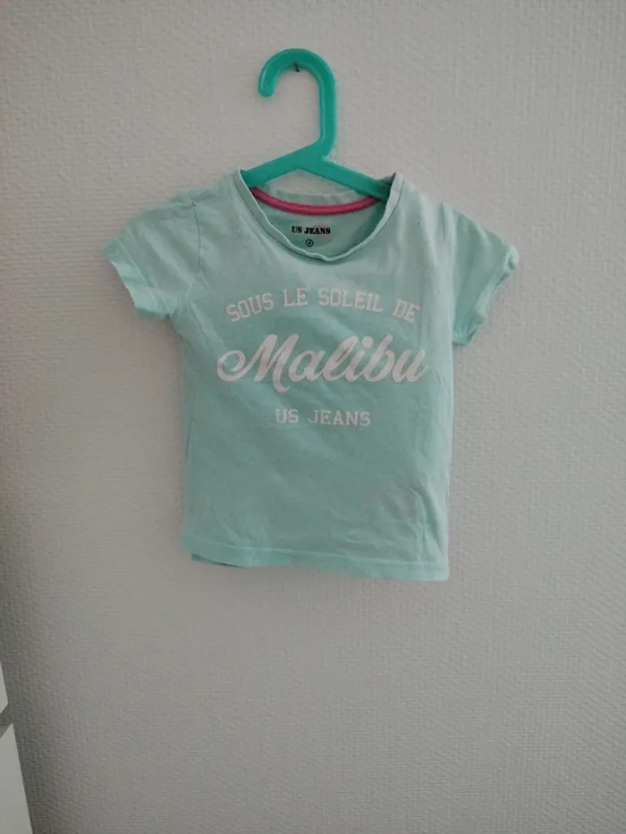 Ensemble 2 pièces très bon état taille 4 ans