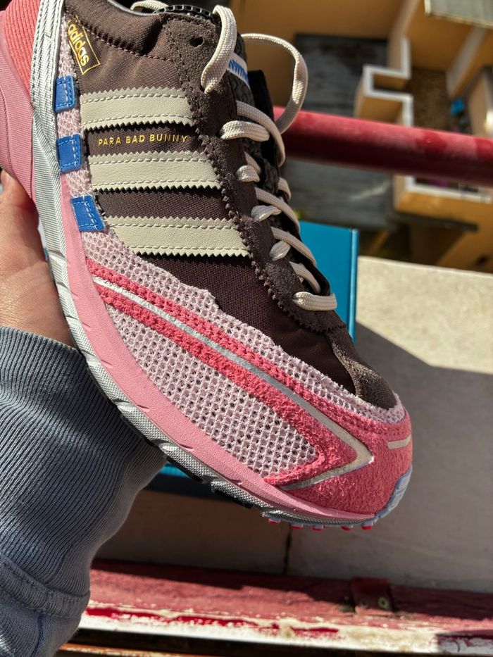 Adidas x Bad Bunny Adizero SL 72 Brown/Clear Pink/Hazy Rose - Taille 44 2/3 - Neuves - photo numéro 4