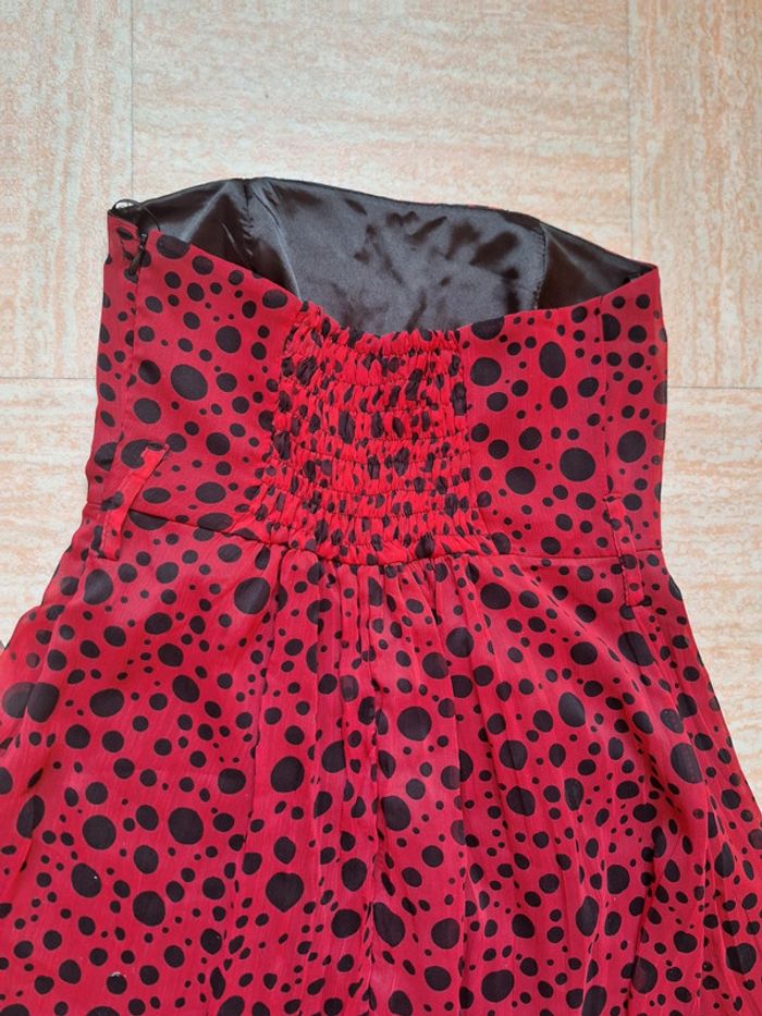 Robe bustier rouge et noire - photo numéro 4