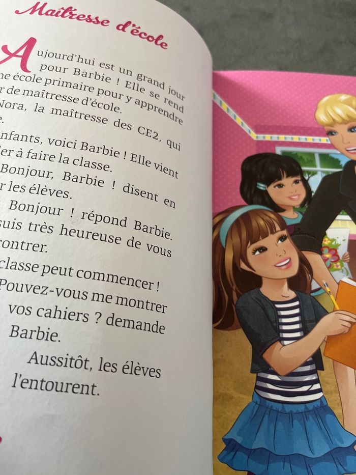Gros Livre barbie mes métiers de rêve - photo numéro 4