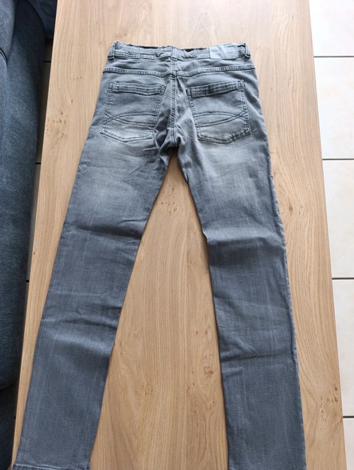 Jean 16 ans - photo numéro 2