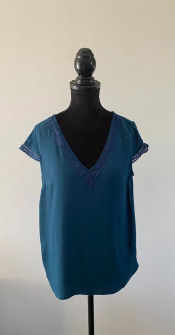 Blouse Naf Naf taille 40 manches courtes
