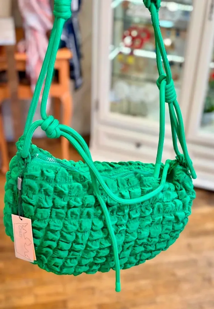 Sac Waffle de Crazy Lou vert pomme - neuf sans étiquette - photo numéro 12