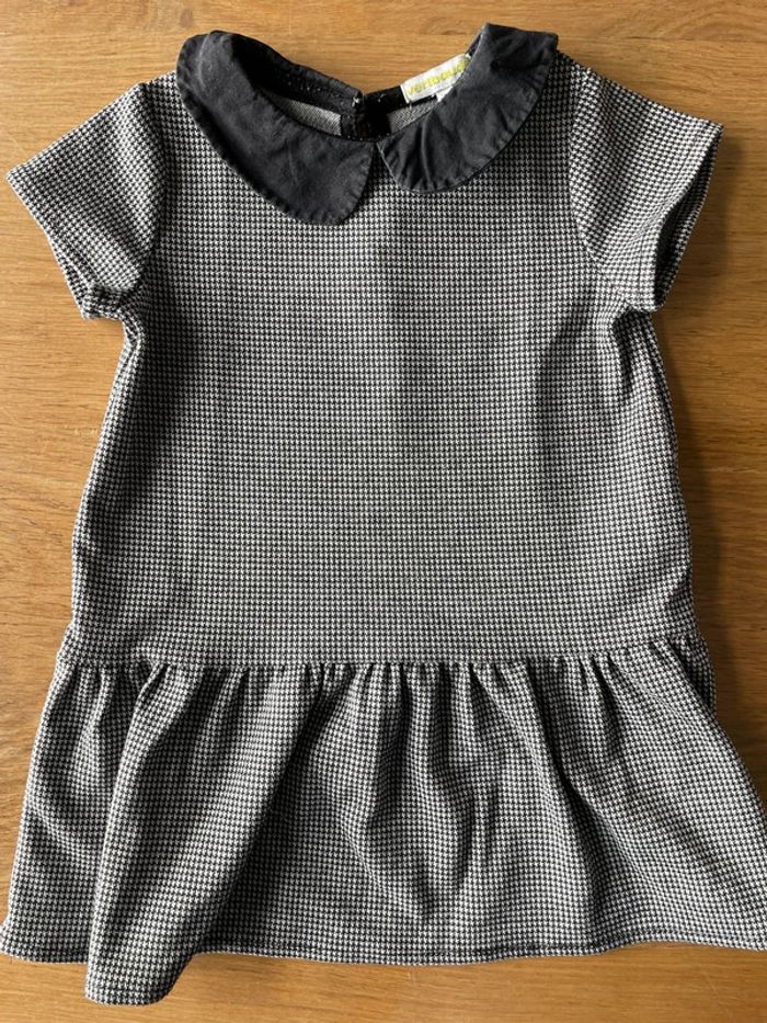 Robe courte