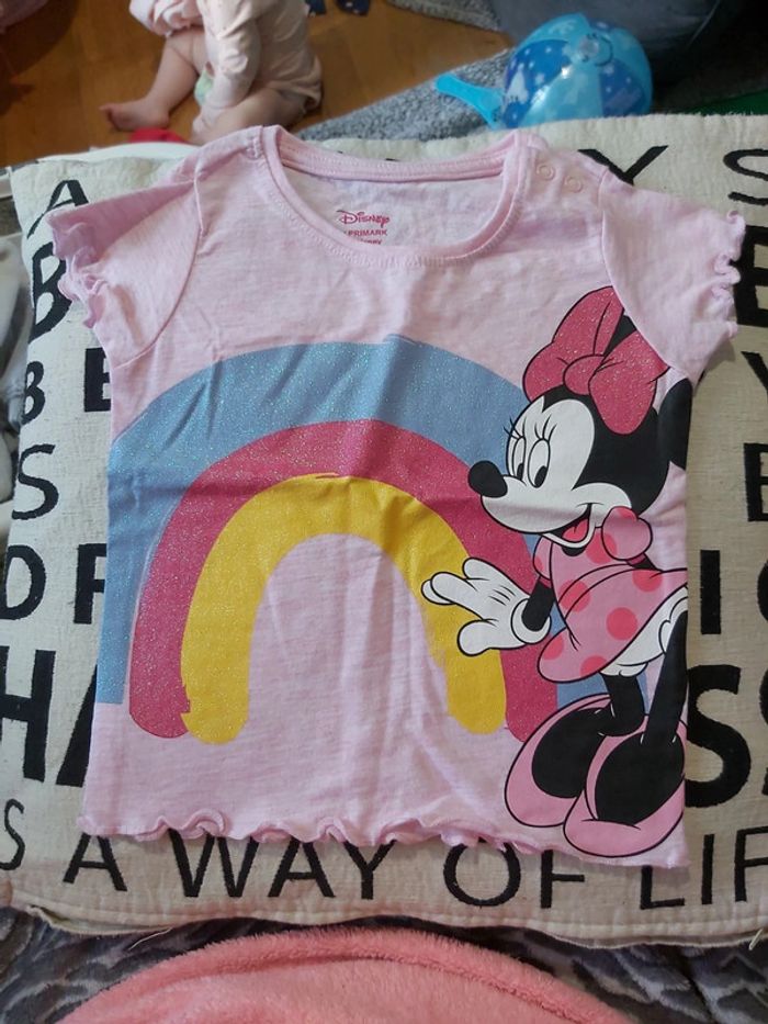 Tshirt taille 6/9mois 74cm disney minnie Primark - photo numéro 2