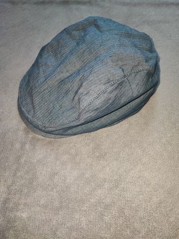 Casquette plate /béret 2-3 ans