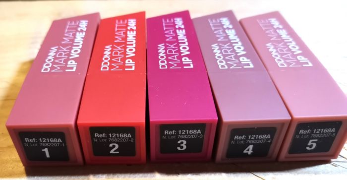 Rouge à Lèvres "DDonna" - photo numéro 3