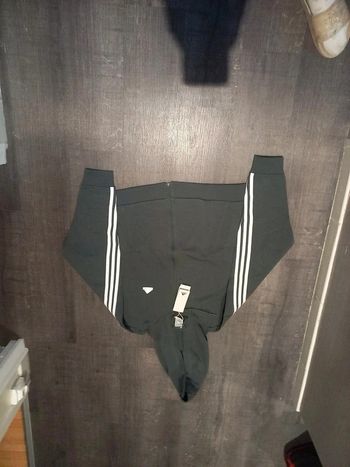Neuf taille L marque Adidas valeur 74 euros