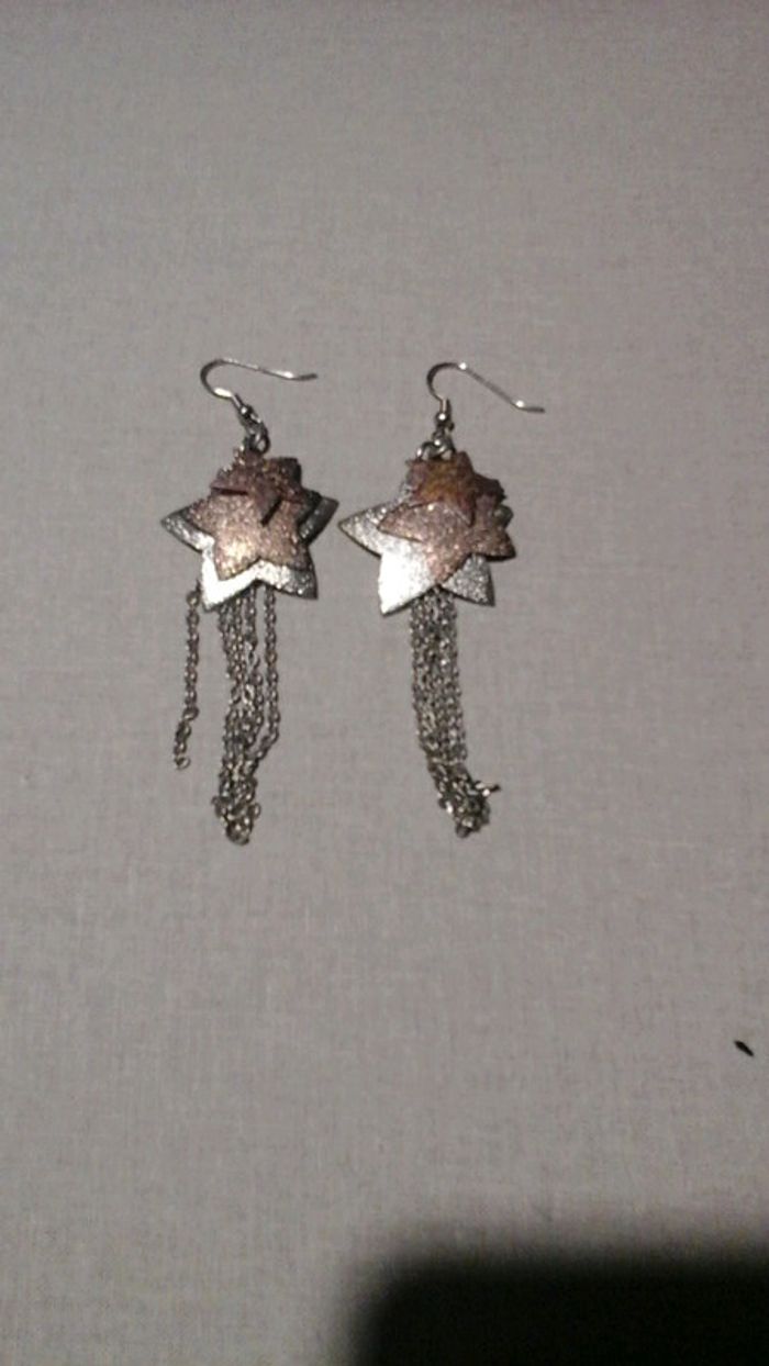 Boucle d'oreille étoile