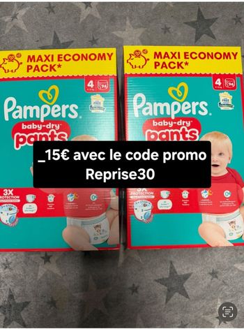 2 cartons de couches Pampers taille 4