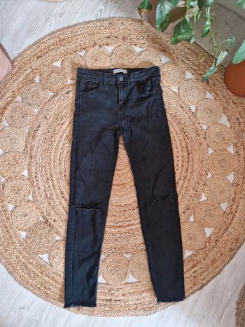 Jeans slim/skinny en jeans noir Pull & Bear 🪐 Taille 34🪐
