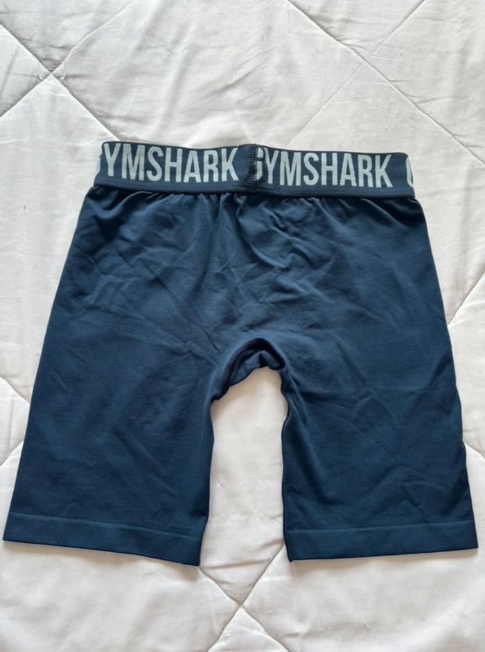 Short Gymshark taille S/36 femme sport fitness bleu marine logo très bon état - photo numéro 7