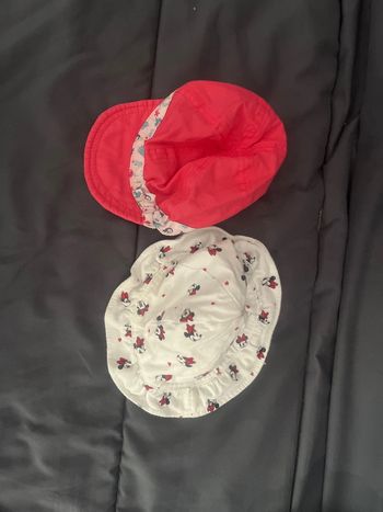 Lot casquette/chapeau de soleil