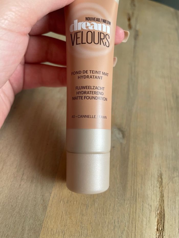 Maquillage Fond de teint Maybelline - Teinte 40 Cannelle - Neuf - photo numéro 2