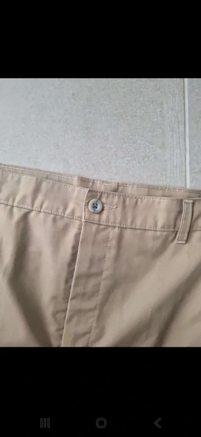 Short rétro damart taille 40 beige tres bon etat - photo numéro 5