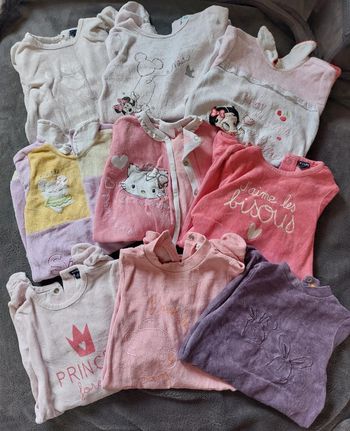 Lot 9 pyjamas velours ML 3 mois