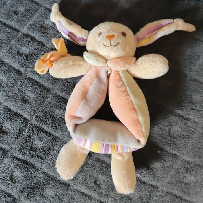 Hochet lapin loupichou