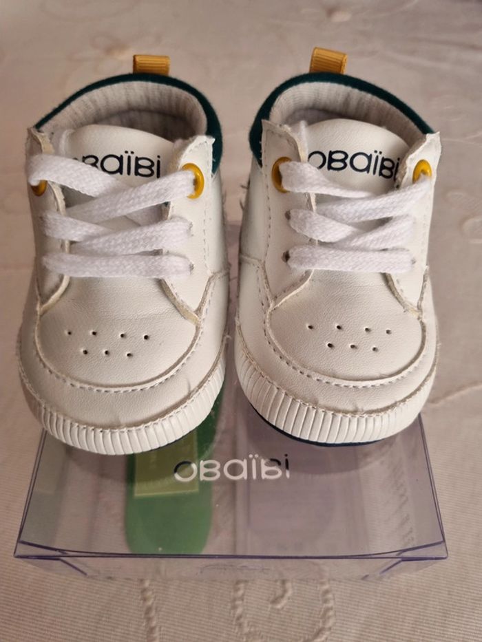 Baskets Obaïbi 1/6 mois neuve