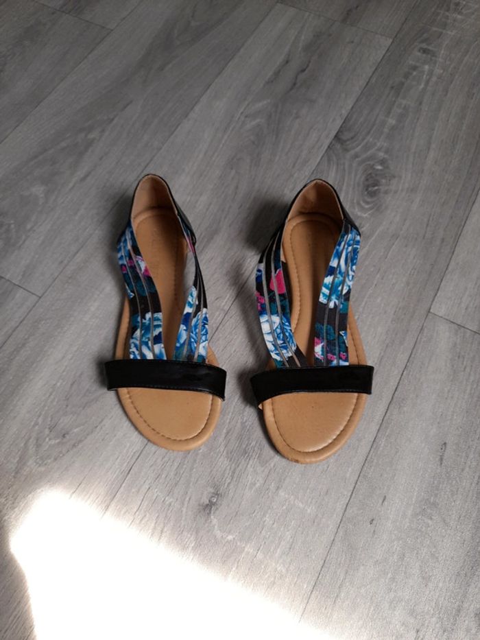 sandales